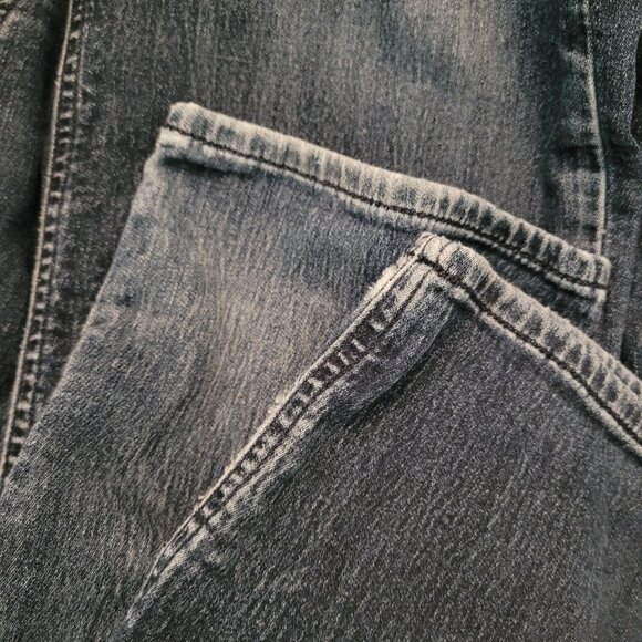 GUESS Men's Slim Taper Stretch Denim - Picture 7 of 7